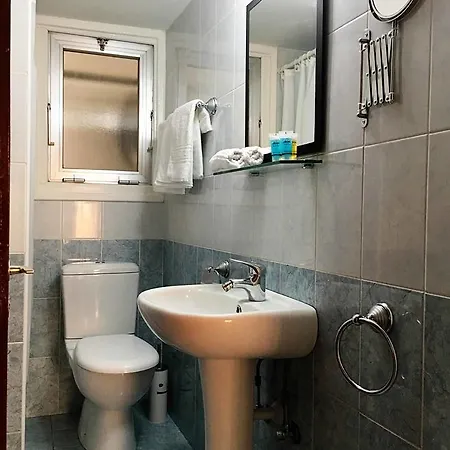 Comfortable Engomi Apartment Nikosia Exterior foto